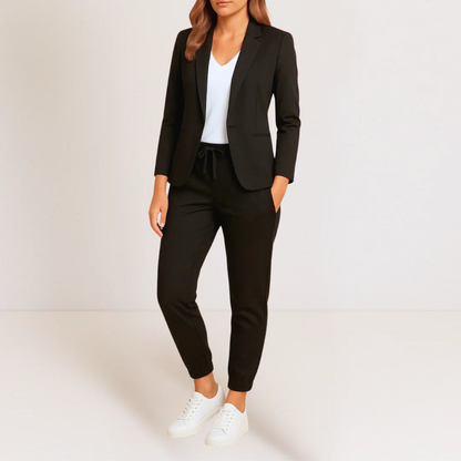 BEATRICE | Elegancia Moderna en un Conjunto
