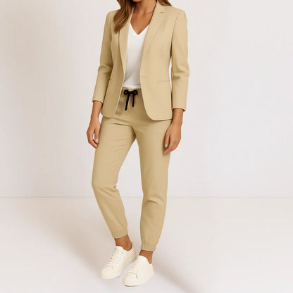 BEATRICE | Elegancia Moderna en un Conjunto