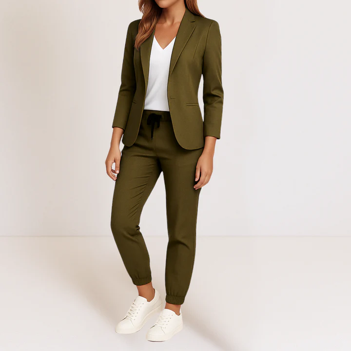 BEATRICE | Elegancia Moderna en un Conjunto