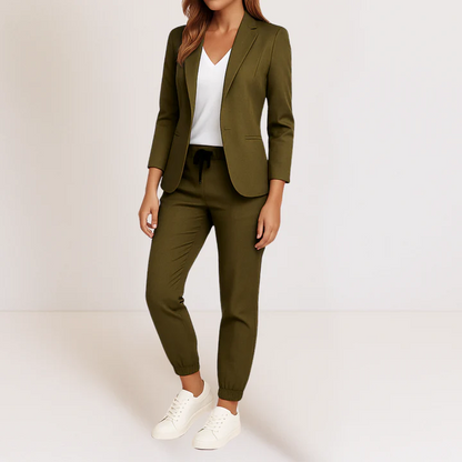 BEATRICE | Elegancia Moderna en un Conjunto